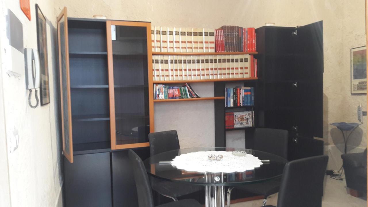 Mia Apartment Bari Luaran gambar