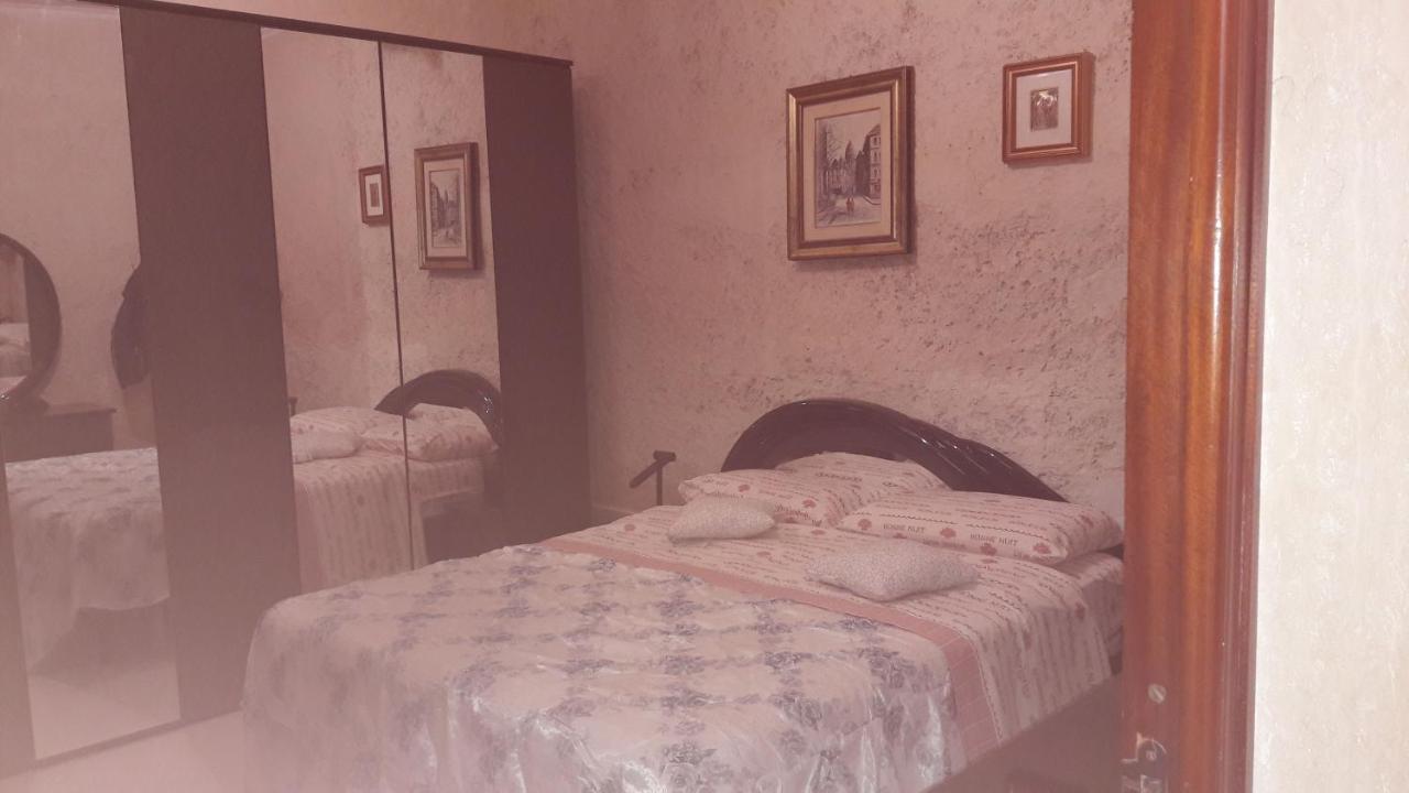 Mia Apartment Bari Luaran gambar